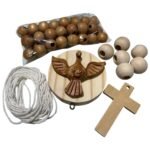 Kit Terço de Madeira com Divino Pequeno - Imagem 3